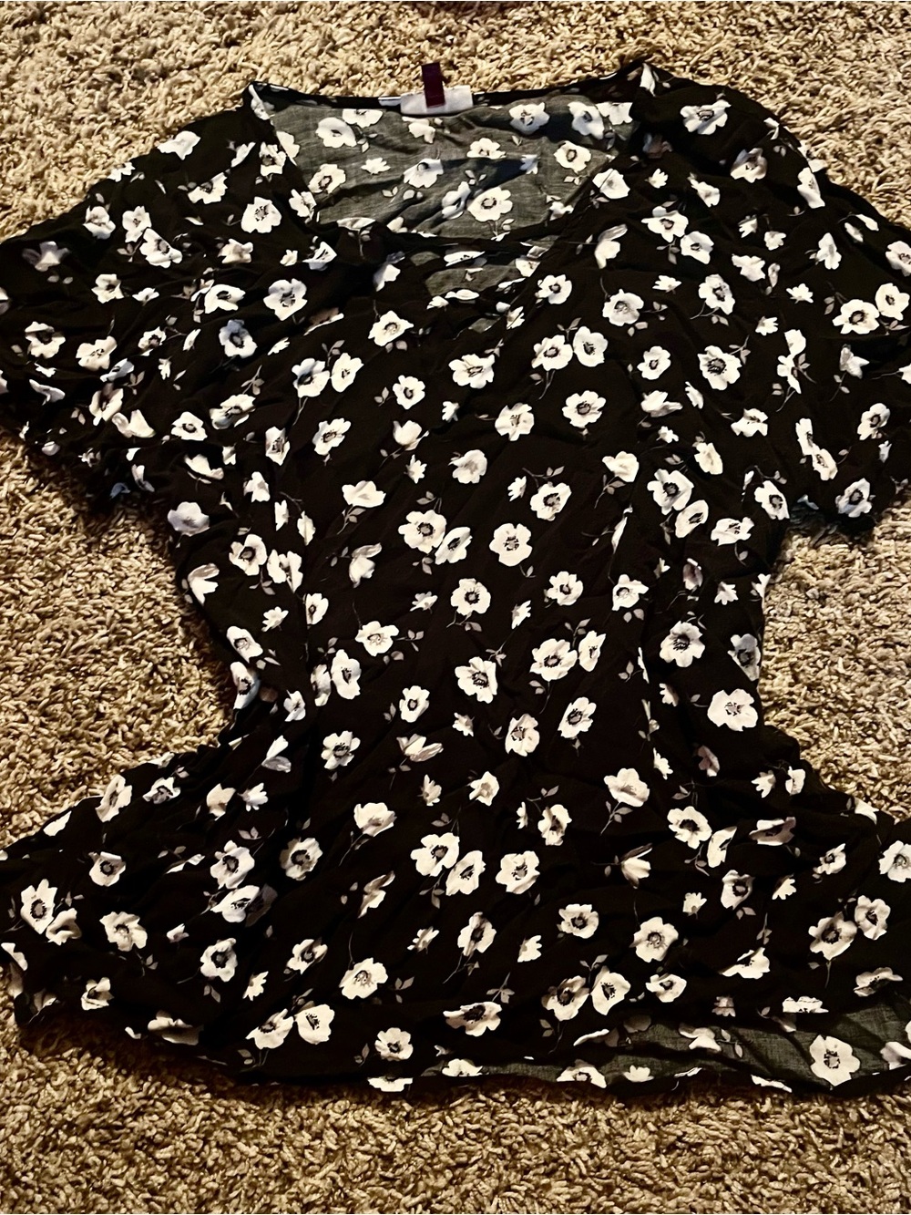 SO Black Floral V-Neck Blouse with White Flower Print